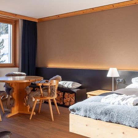 Appartments Cervus Saint-Moritz Extérieur photo